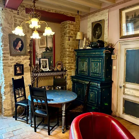 Bed & Breakfast Aux Caprices Des Dieux 3*