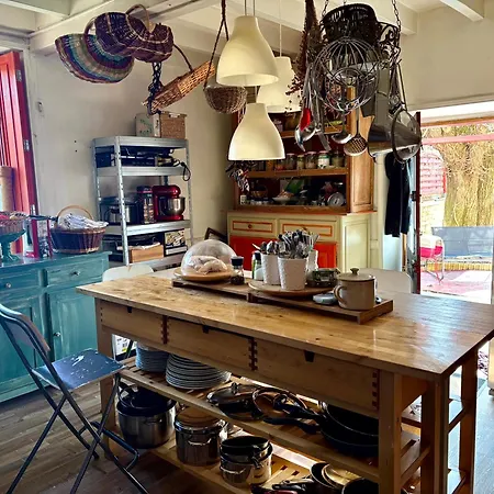 Bed & Breakfast Aux Caprices Des Dieux Marnes