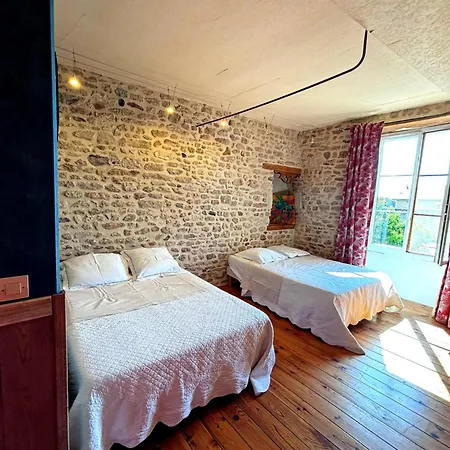 Bed & Breakfast Aux Caprices Des Dieux 3*