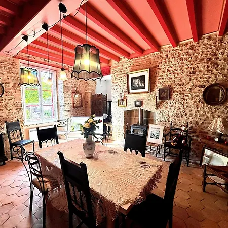 Bed & Breakfast Aux Caprices Des Dieux Marnes