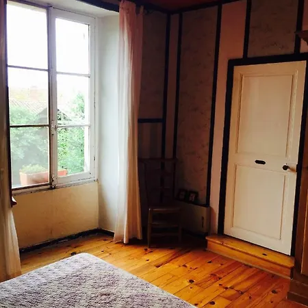 Bed & Breakfast Aux Caprices Des Dieux 3*