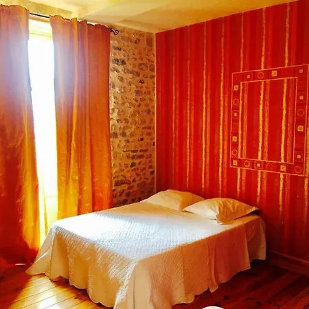 Aux Caprices Des Dieux 住宿加早餐酒店 3*