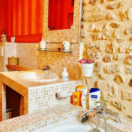 Aux Caprices Des Dieux 住宿加早餐酒店